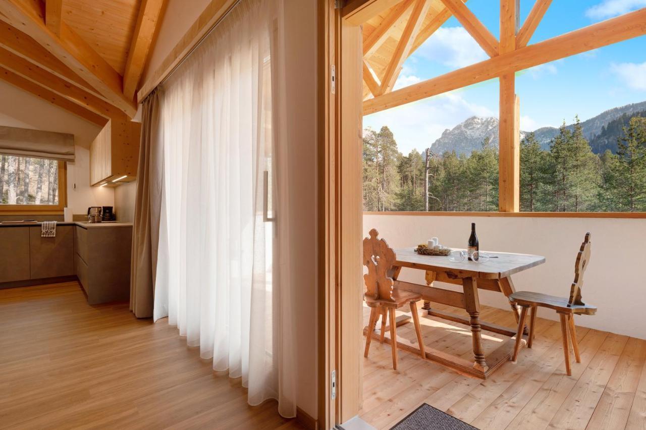 Les Ciases Chalets Dolomites Apt 5 San Vigilio Di Marebbe Exterior photo