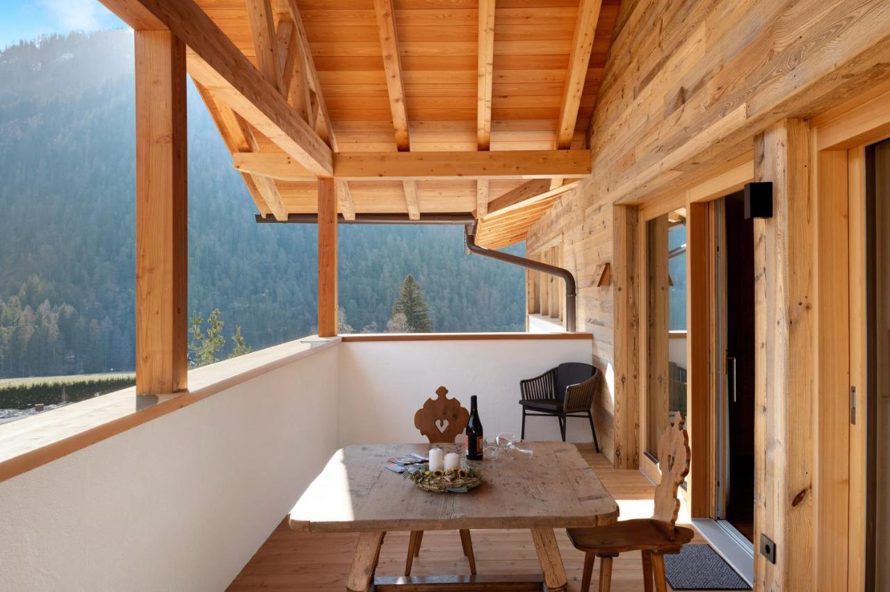 Les Ciases Chalets Dolomites Apt 5 San Vigilio Di Marebbe Exterior photo