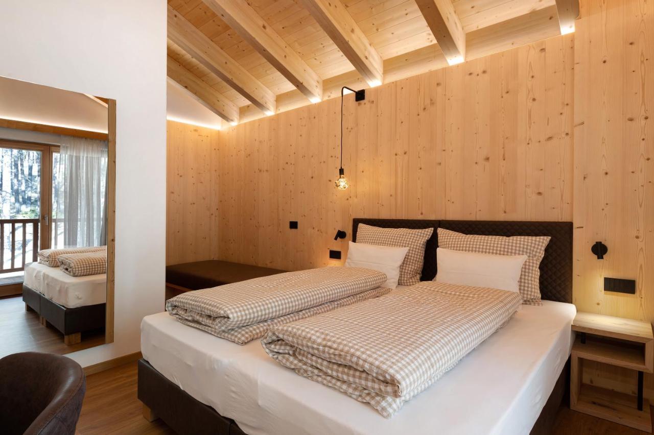 Les Ciases Chalets Dolomites Apt 5 San Vigilio Di Marebbe Exterior photo