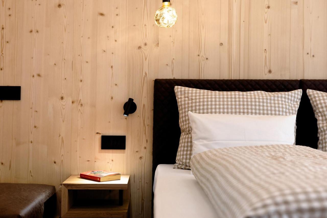 Les Ciases Chalets Dolomites Apt 5 San Vigilio Di Marebbe Exterior photo